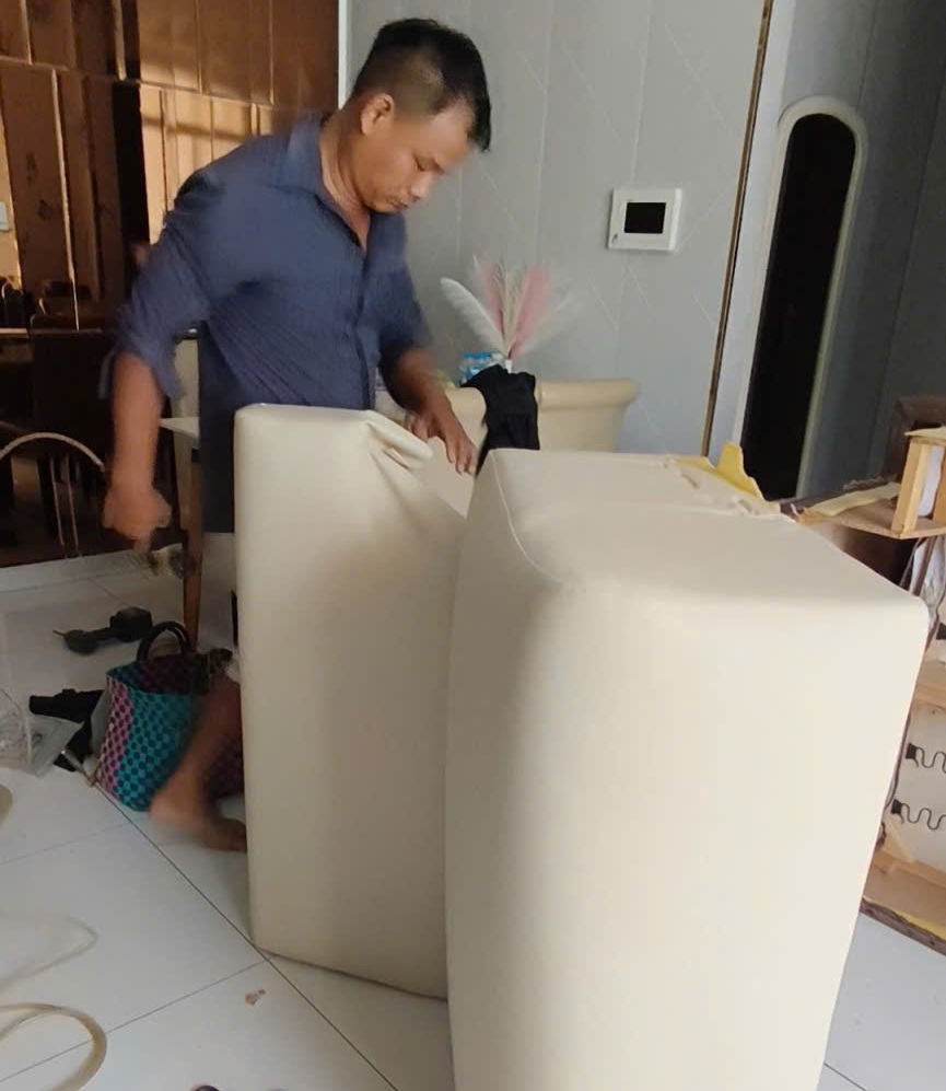 Dấu Hiệu Sofa Bị Xẹp Lún Cần Sửa Chữa & Kinh Nghiệm Khắc Phục Tiết Kiệm